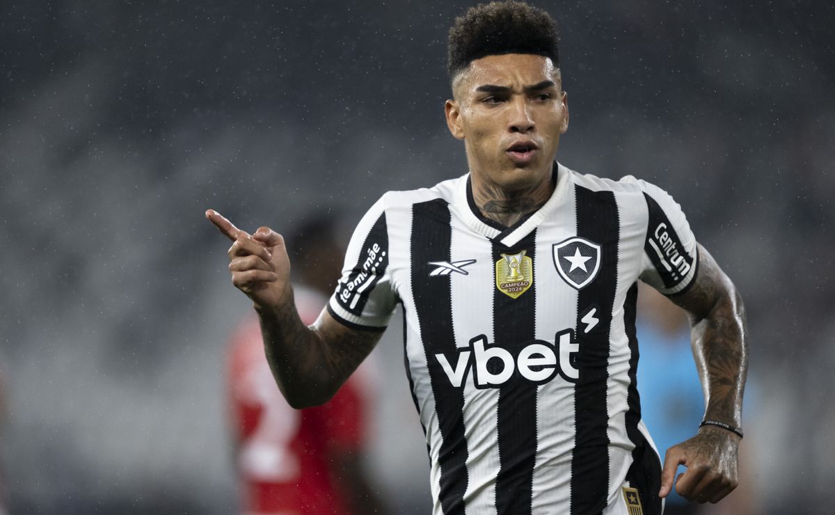 Cuiabano e Igor Jesus estão fora de Santos x Botafogo pelo Brasileirão Betano