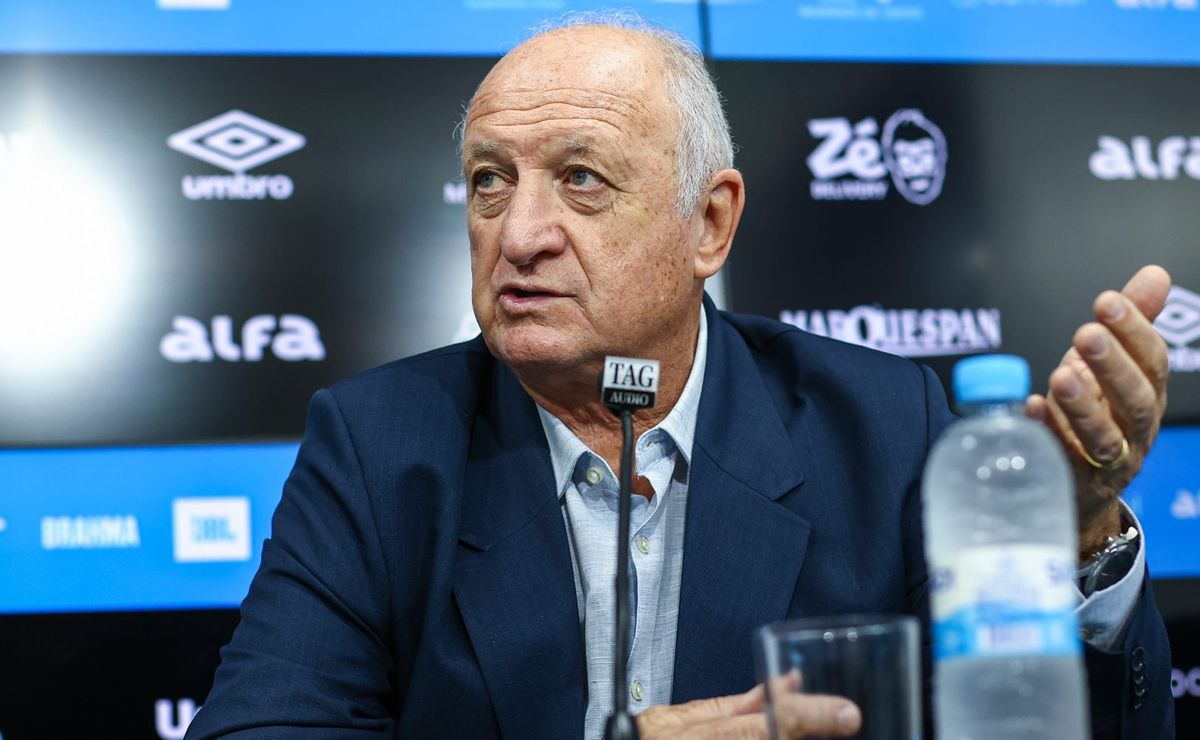 Grêmio fará faxina no elenco com aval de Felipão e Mano Menezes para arrecadar R$ 55 milhões