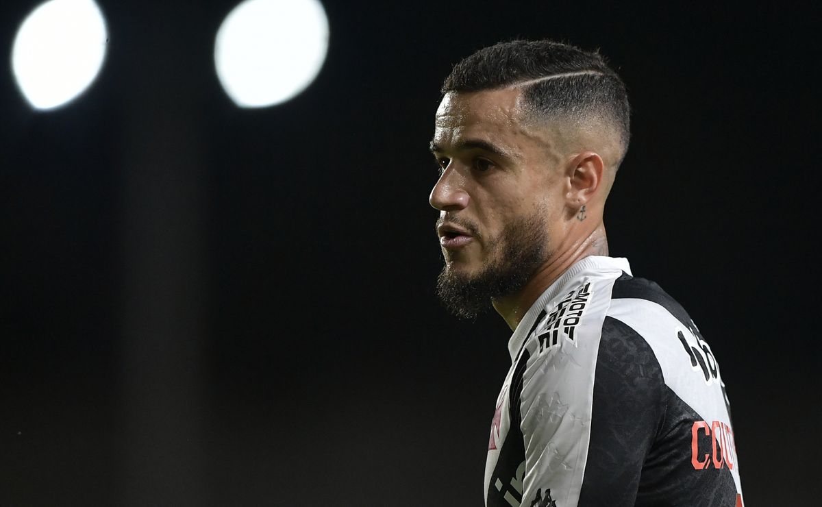 Fernando Diniz sai em defesa de Coutinho no Vasco: ”Tem chamado a responsabilidade”