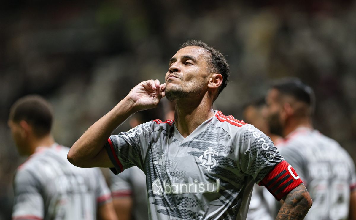 Internacional tem atletas pendurados para o duelo contra o Fluminense;confira