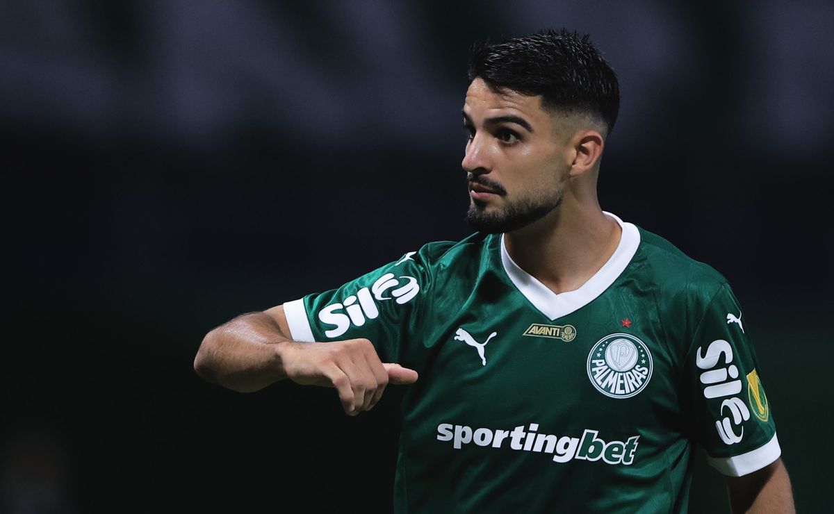 Times da Arábia fazem sondagem por Flaco López e atacante pode deixar o Palmeiras após o Mundial