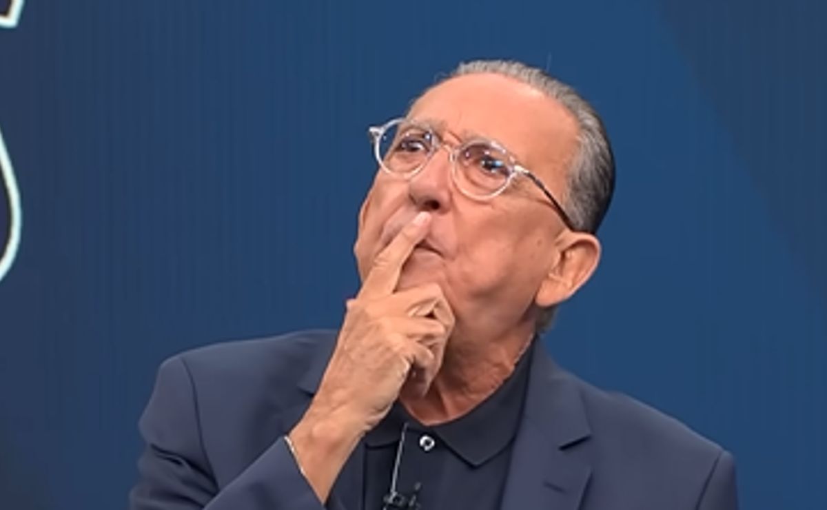 Galvão cita exemplo da Fórmula 1 para exaltar boa fase do Cruzeiro: ” Foi chegando e chegou”