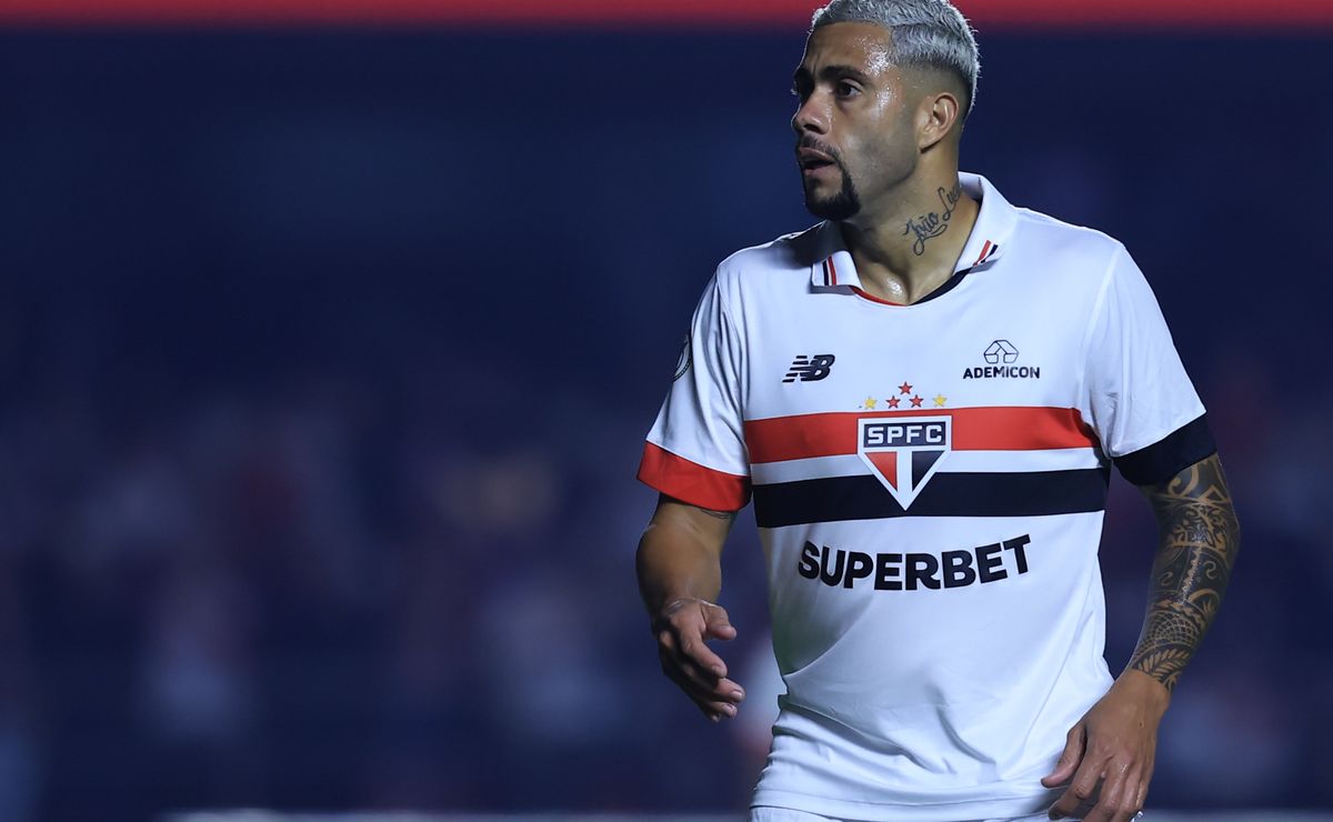 Vitória acerta saída de Wellington Rato para o Athletico-PR; meia não enfrentará o São Paulo