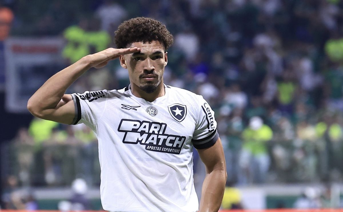 Lyon toma decisão sobre Adryelson e comunica Grêmio que aceita negociação por empréstimo até 2026