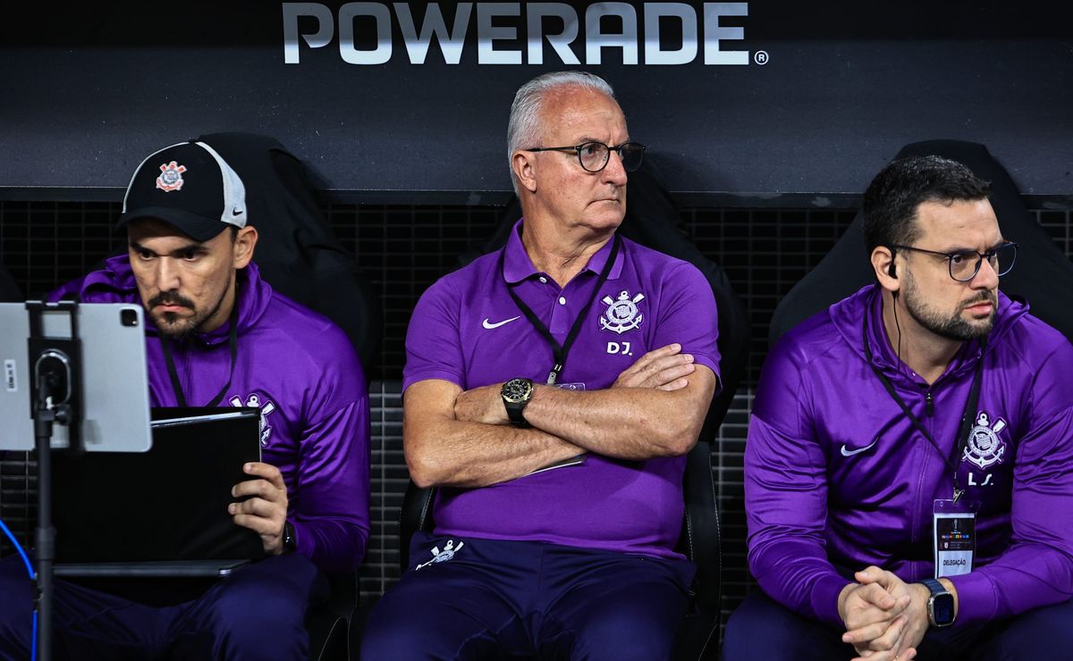 Corinthians busca recuperação com ajustes de Dorival na Data Fifa