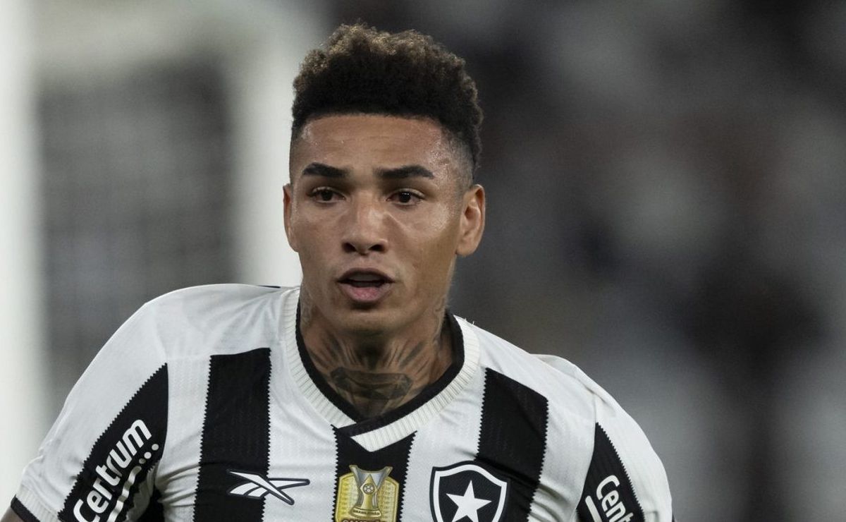 Igor Jesus foca no Super Mundial para se despedir em grande estilo do Botafogo