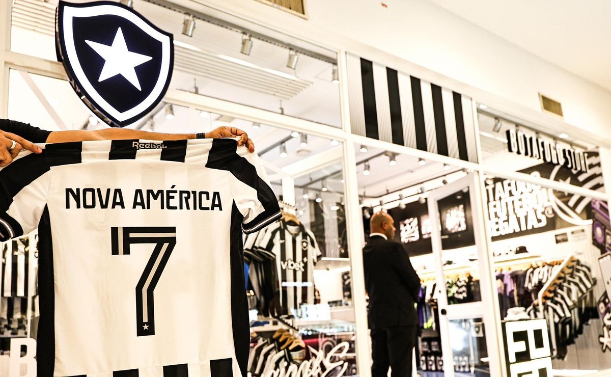 Botafogo inaugura nova loja oficial em conhecido shopping do Rio de Janeiro