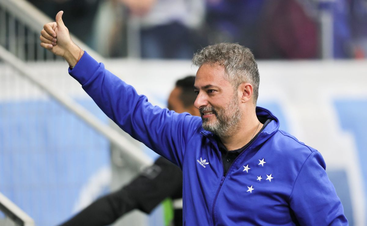 Santos negocia com Mayke, do Palmeiras, para reforçar a lateral-direita com apoio de Mattos