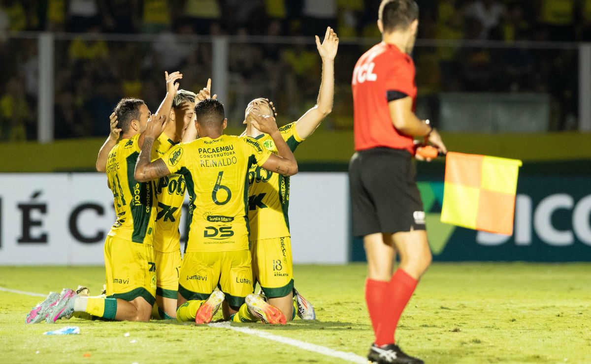 Mirassol terá 14 dias de descanso durante pausa do Brasileirão; próximo jogo será contra o Fluminense