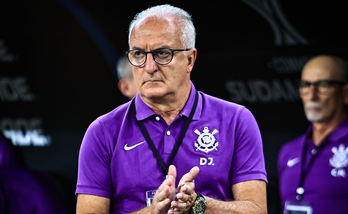 Dorival Júnior vai utilizar Data Fifa para mudar filosofia do Corinthians em meio a polêmica 