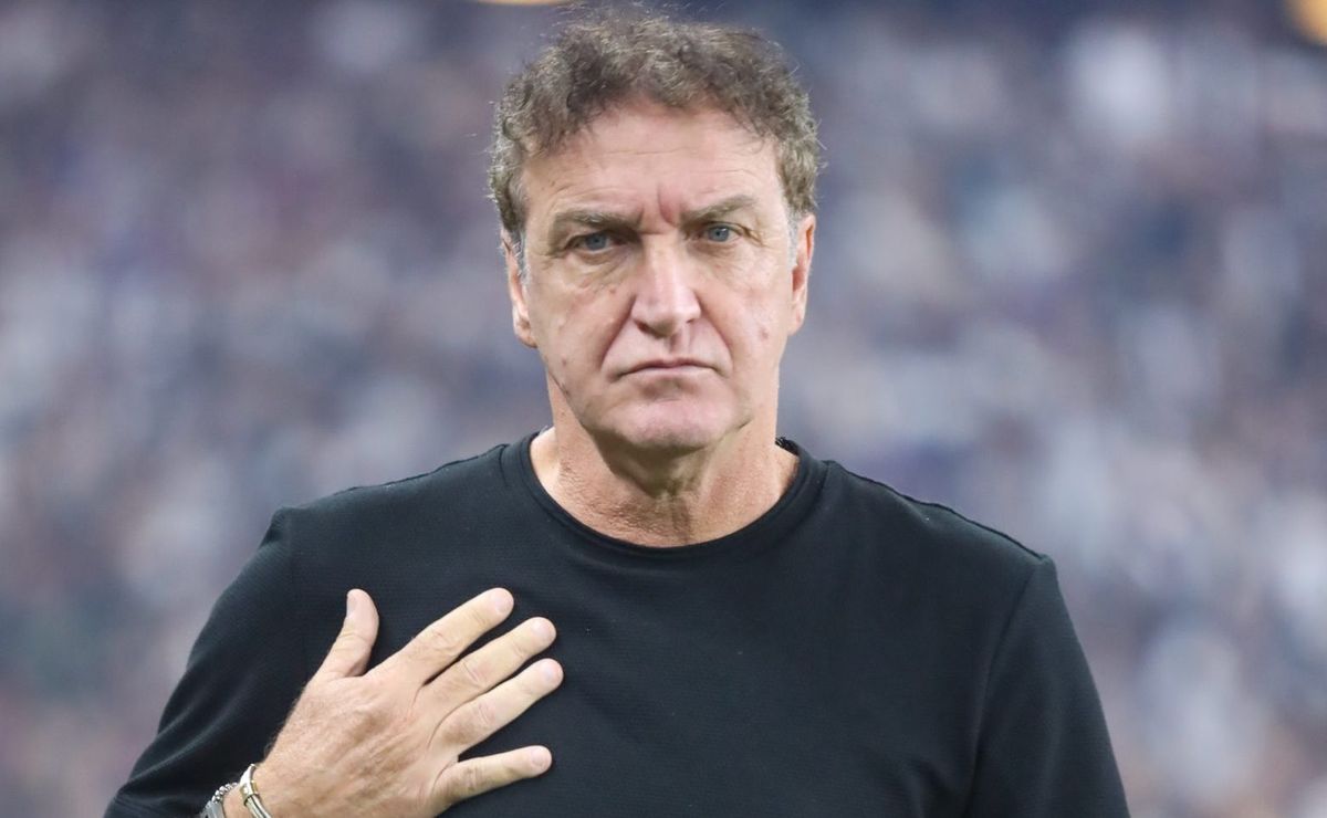 Atlético-MG de Cuca vê dívida aumentar para R$ 2,3 bilhões e 22 anos para quitação