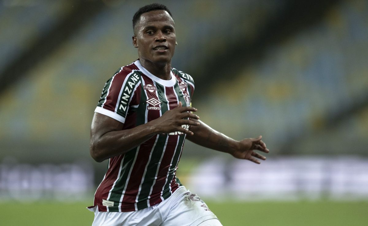 Arias pode ser o maior garçom do Fluminense no século após o Super Mundial