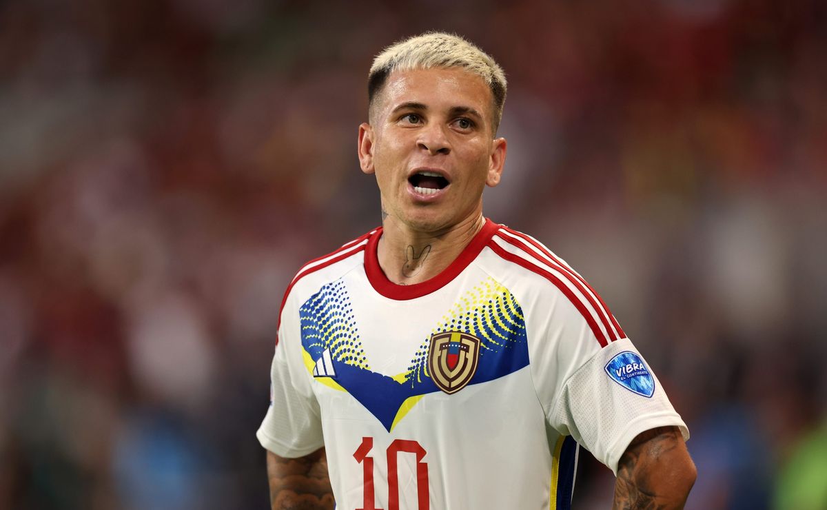 Soteldo vendido pelo Santos ao Fluminense para o Super Mundial tem atualização e negócio não deve acontecer