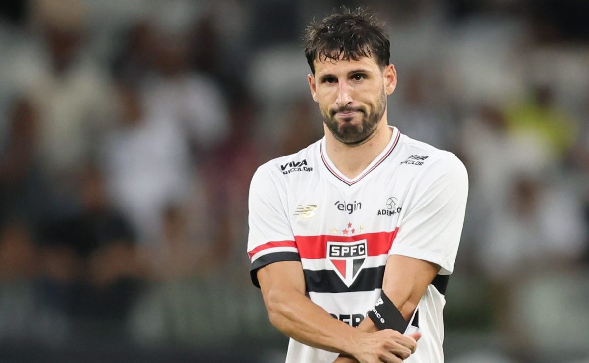 São Paulo é o time com mais amarelos e o 2º com mais pênaltis no Brasileirão