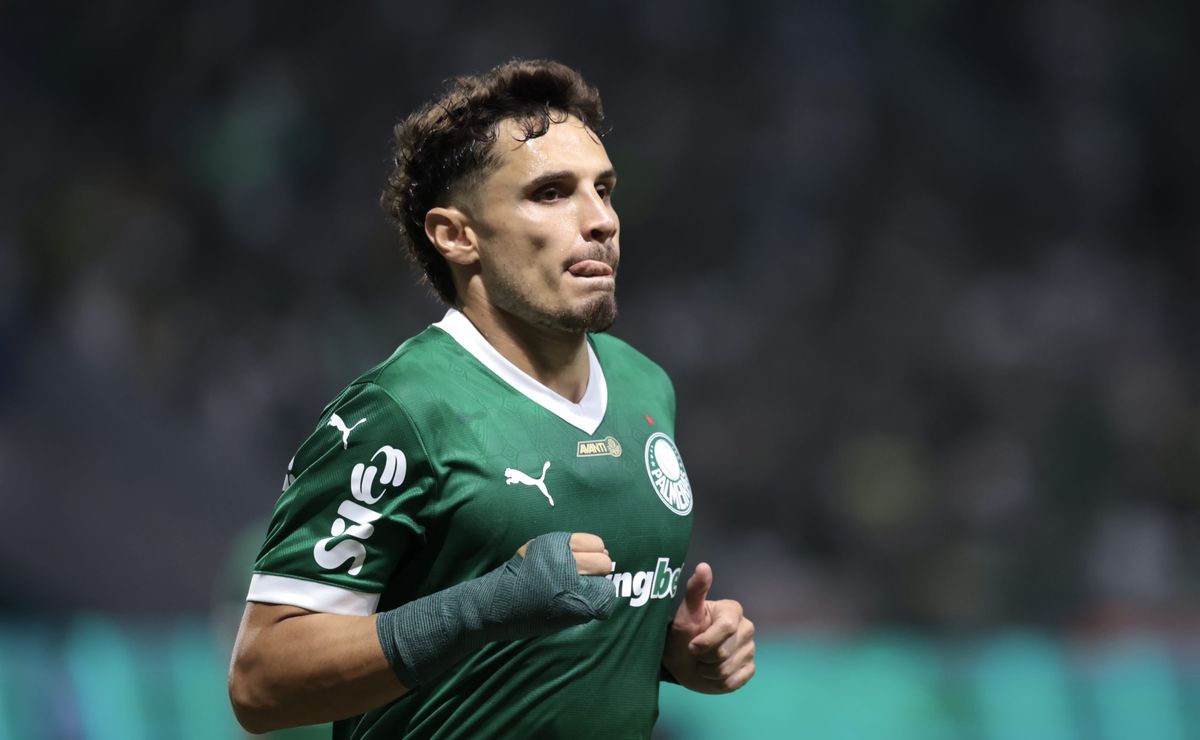 Veiga chega a 350 jogos pelo Palmeiras e fala sobre desafio no Mundial de Clubes