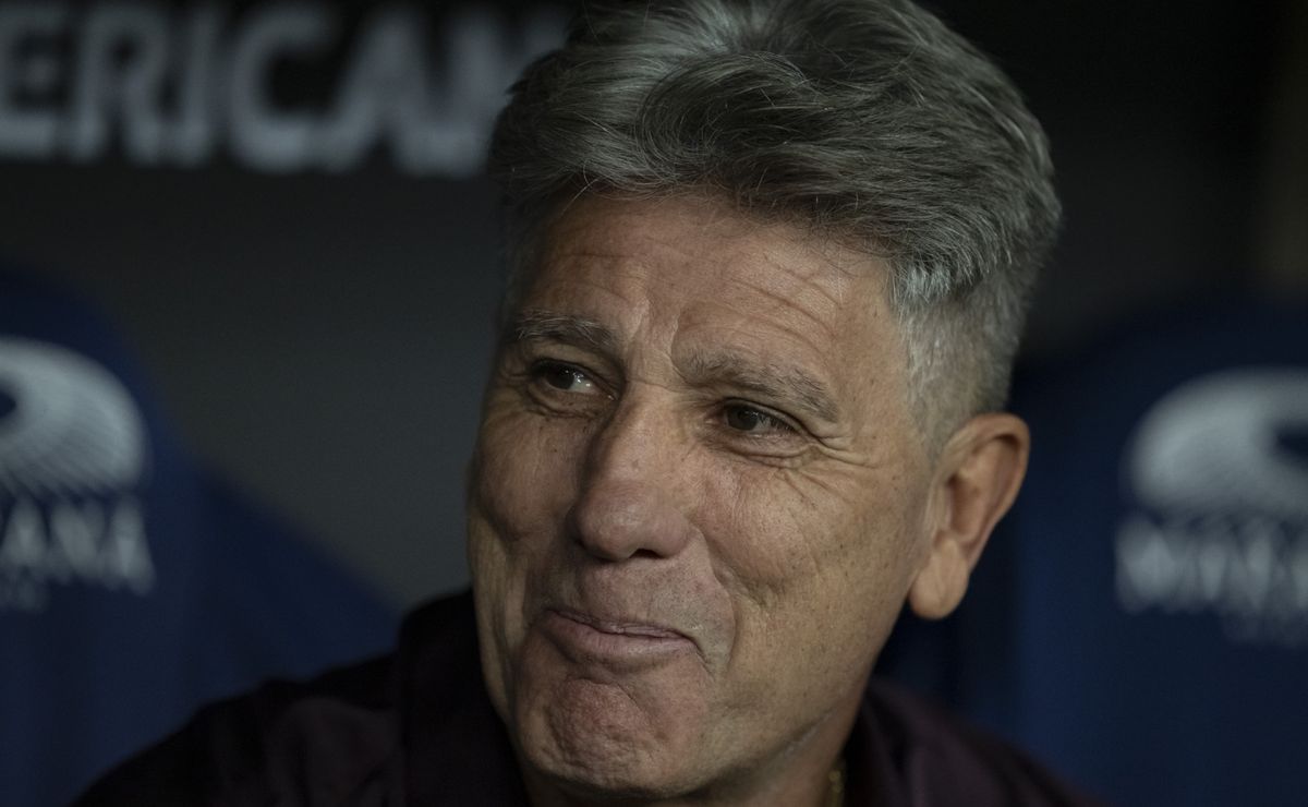 Volante do Fluminense, Bernal enaltece talento de Renato Gaúcho: ”Fenômeno”