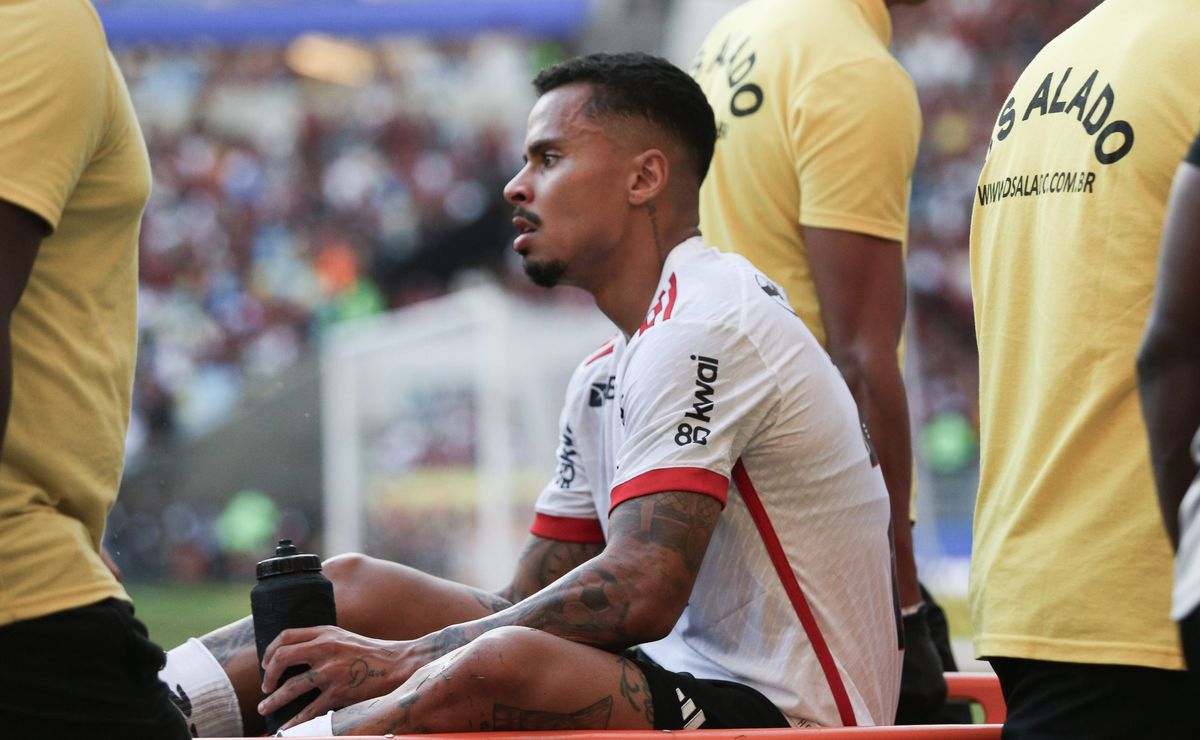 Atlético-MG insiste em Allan, mas Flamengo teme calote e barra negociação com rival