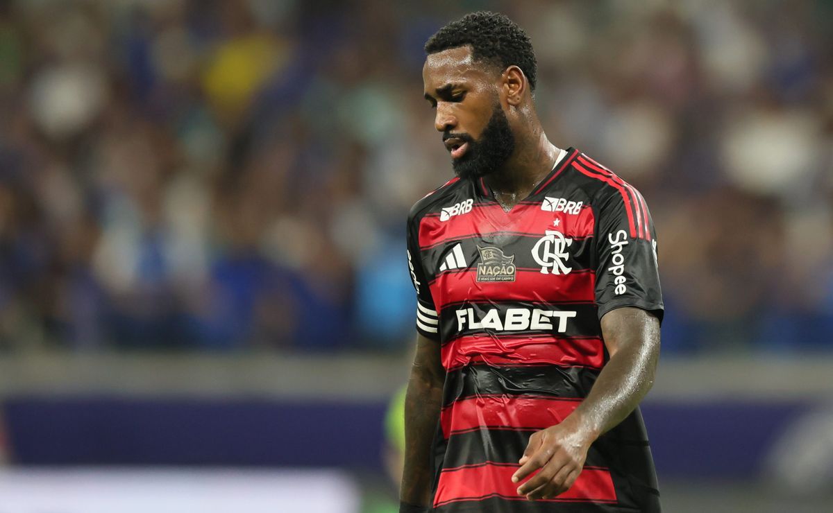 Filipe Luís barra Gerson do time titular após acordo com Zenit; venda pode render R$ 209 milhões ao Flamengo