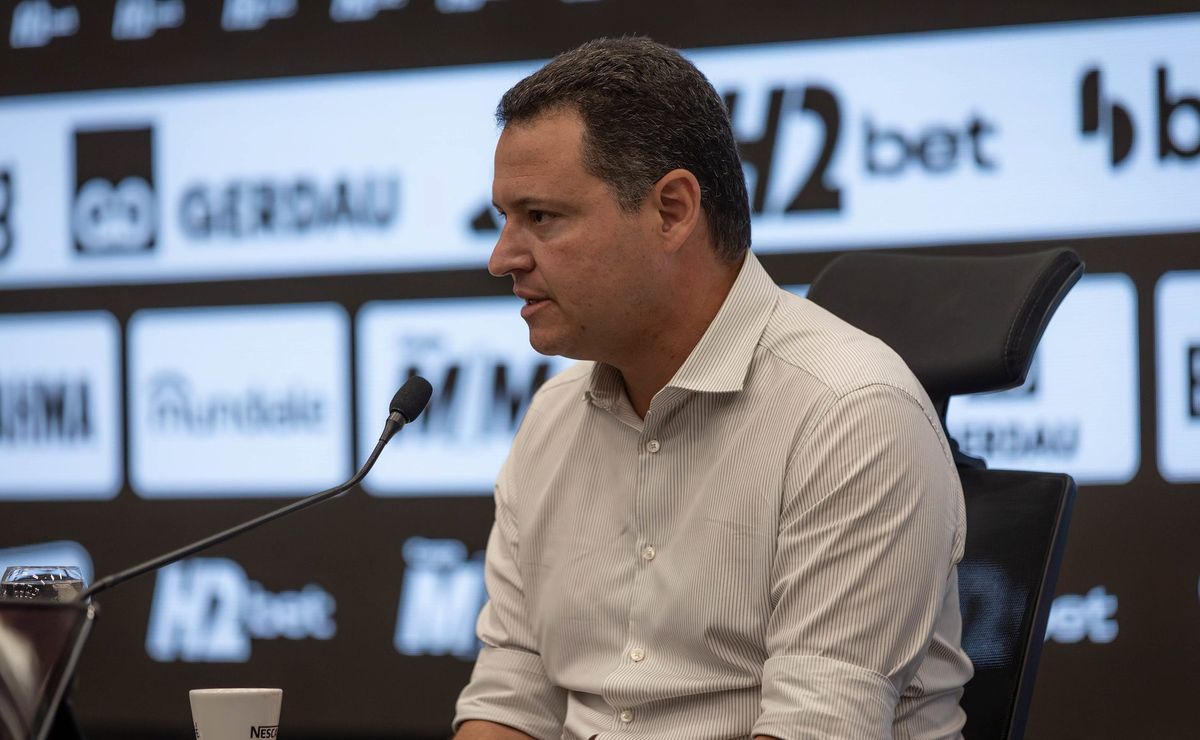 Rafael Menin diz que Flamengo está colocado em prateleira acima do Atlético-MG