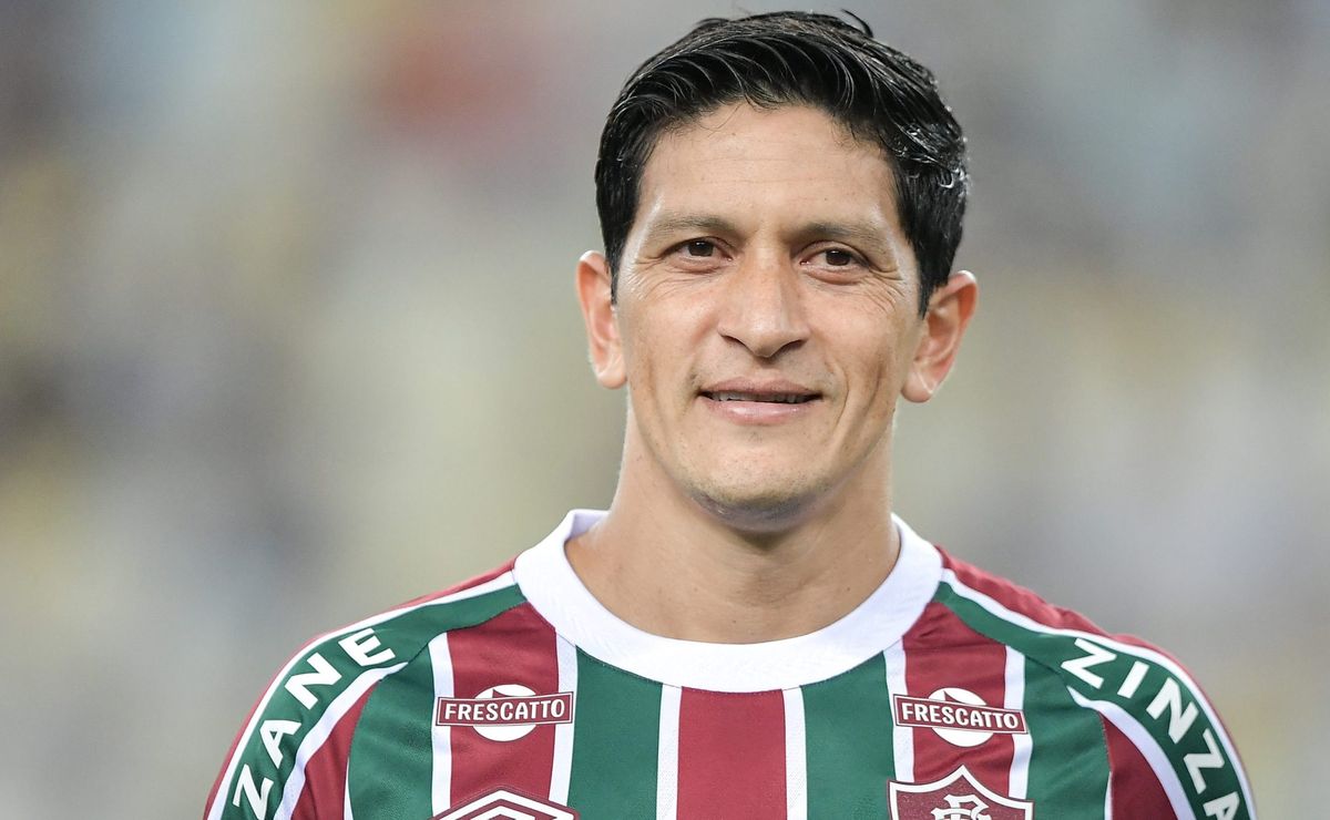 Germán Cano retorna ao Fluminense e acirra disputa com Serna e Canobbio no ataque