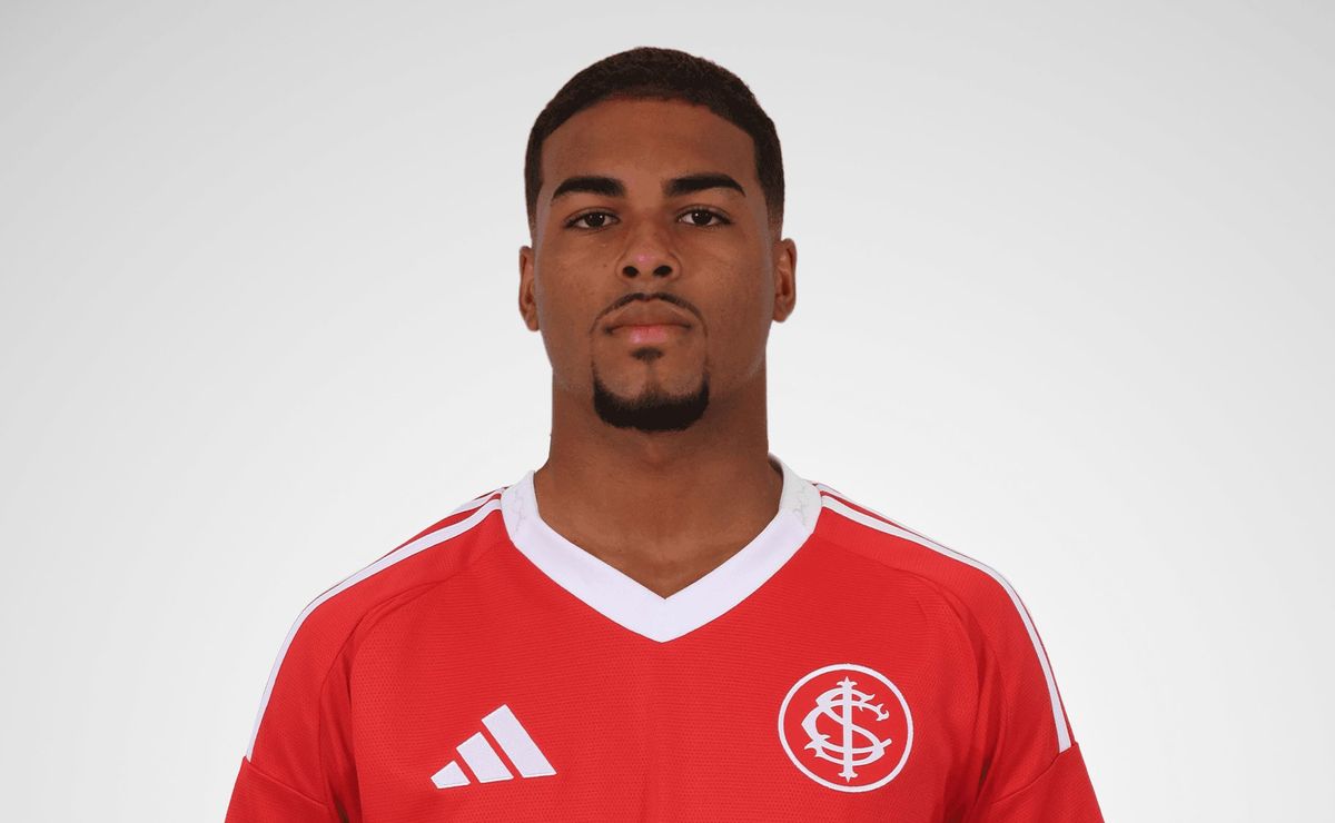 Internacional pode perder Gustavo Prado após interesse de outros clubes