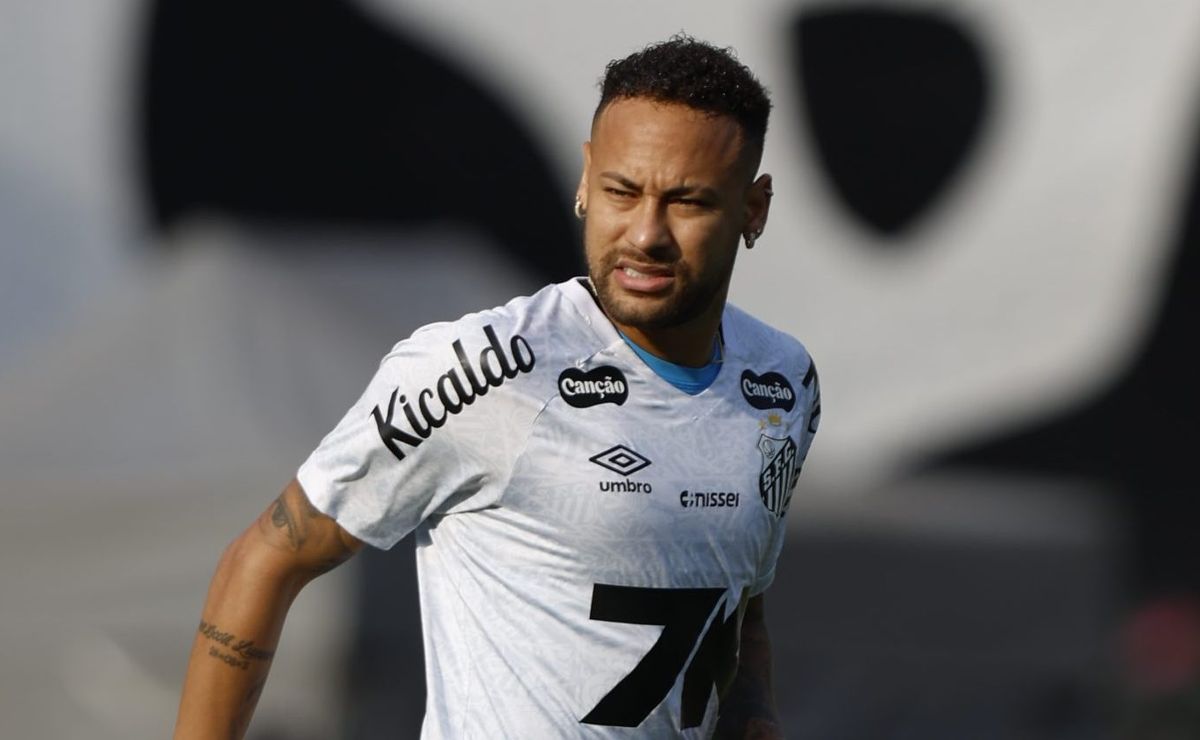 Soteldo e Neymar tiveram desavenças no Santos e foi motivo da saída do atacante para o Fluminense 