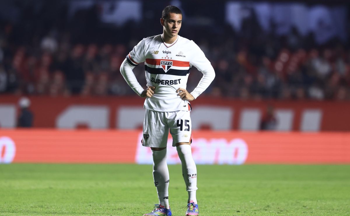 Lucca pode ser titular do São Paulo contra o Vasco no Brasileirão Betano
