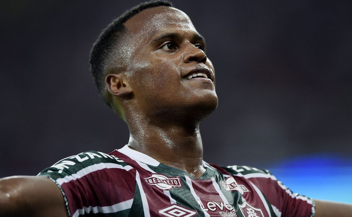 Empresário de Arias espera propostas de times da Europa ao colombiano após o Super Mundial de Clubes