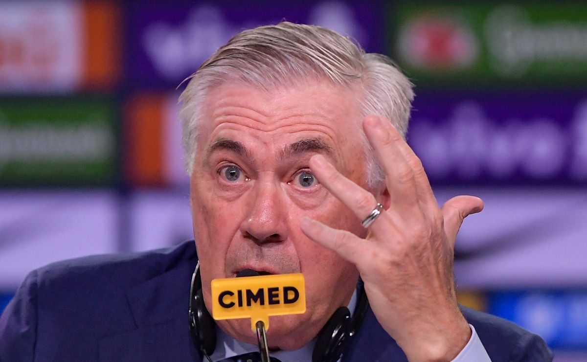 Carlo Ancelotti trabalha incansavelmente pela Seleção Brasileira e irá analisar 70 jogadores para jogos contra Chile e Bolívia