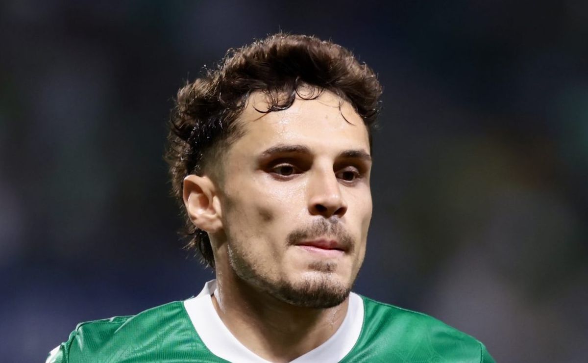 Raphael Veiga x Fábio Vieira, Weverton x Diogo Costa e mais: cara a cara de Palmeiras x Porto no Mundial