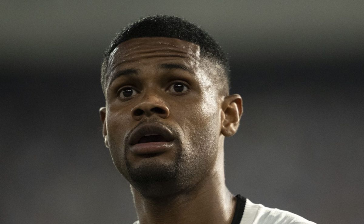 Pressionado na Justiça pelo Botafogo, Atlético-MG quita parcela de R$ 1 milhão da dívida por Júnior Santos