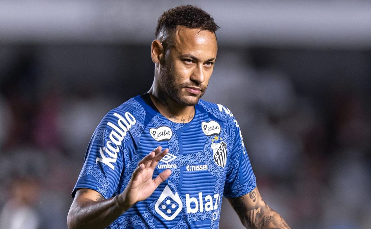 Santos avança na negociação com Neymar e acredita que acerto não foi assinado por questão de estratégia