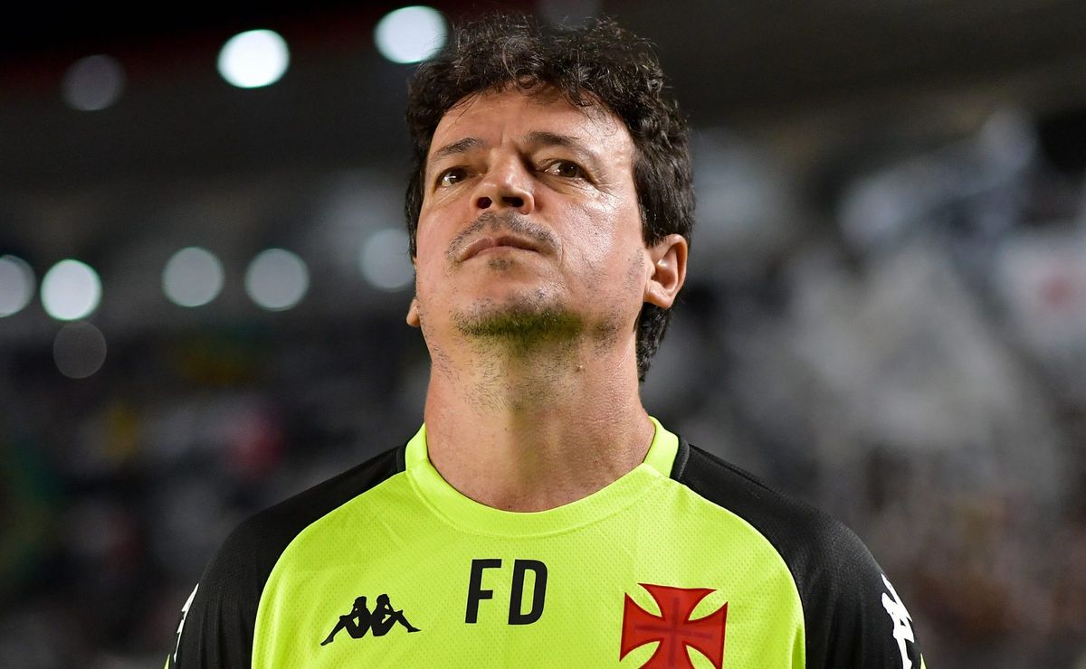 Provável escalação do Vasco contra o São Paulo conta com mudanças importantes no time