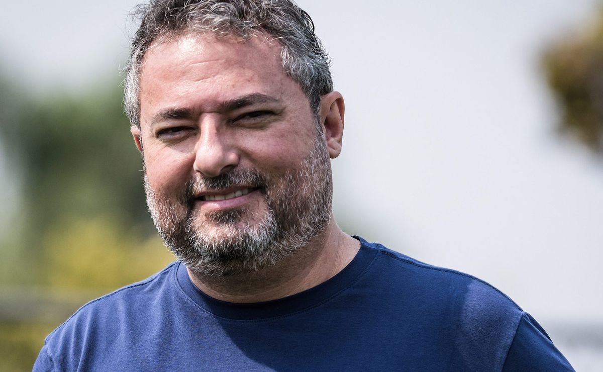 Santos volta atrás e desiste de devolver Gabriel Veron ao Porto após chegada de Alexandre Mattos