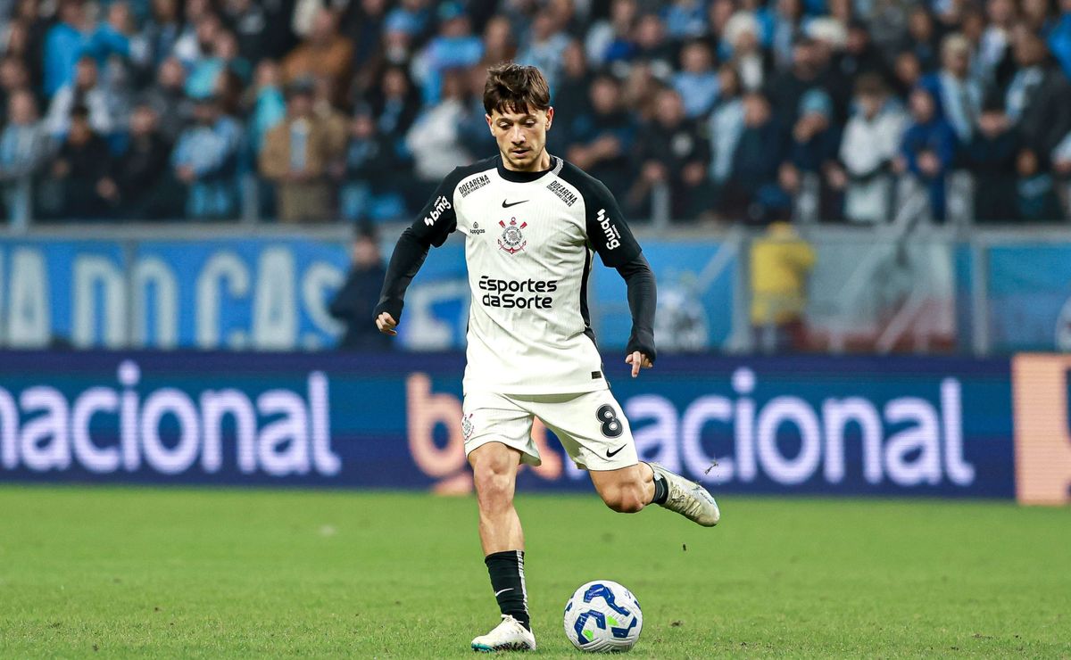 Rodrigo Garro joga 90 minutos após três meses e se destaca em Grêmio x Corinthians