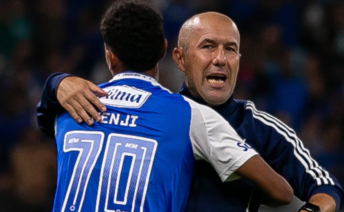 Jardim defende jogadores do Cruzeiro: “Calaram a boca de muita gente”