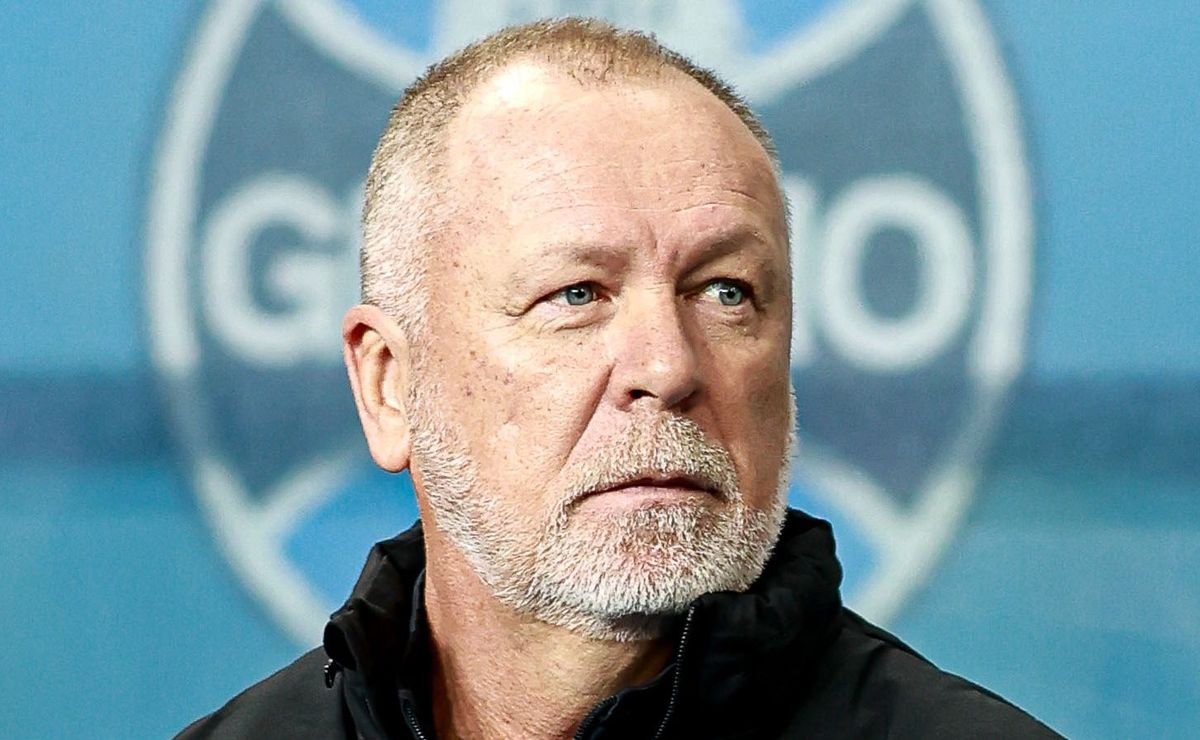 Mano Menezes aponta que o Grêmio merecia a vitória diante do Corinthians: “Foi bem em um todo” 