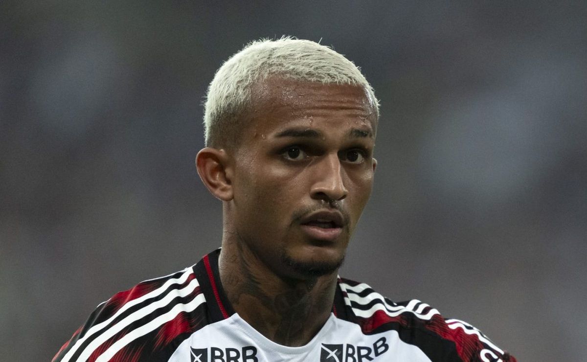 Grupo City faz investida por Wesley em R$ 115 milhões e Flamengo descarta negociação