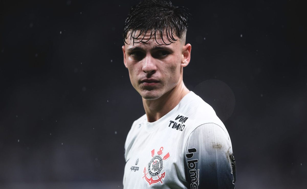 Breno Bidon encerra seca de gols pelo Corinthians antes da pausa no Brasileirão