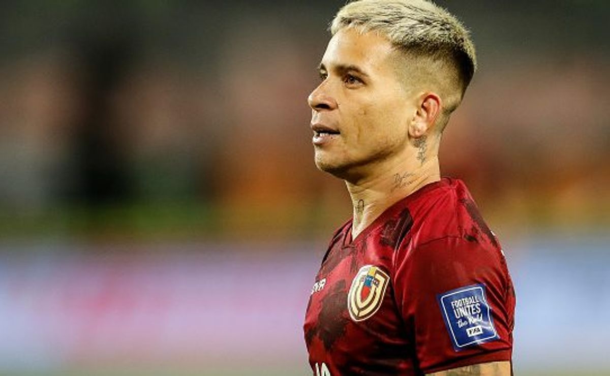 Soteldo faz promessa no Fluminense para o Mundial de Clubes e se dedicará para estar 100%