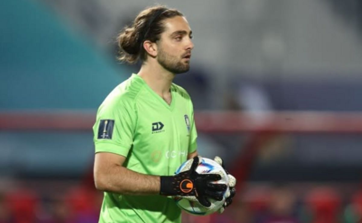 Conor Tracey, goleiro do Auckland City ganha destaque no Mundial de Clubes mesmo após goleada contra o Bayern de Munique