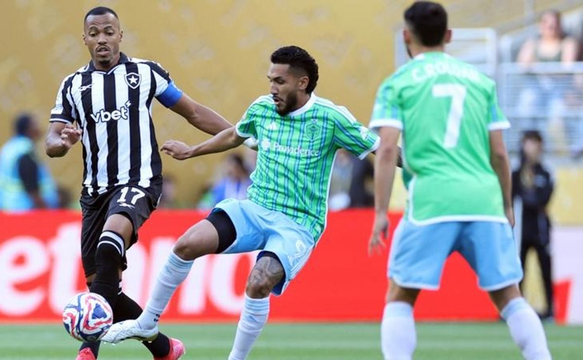 Imprensa destaca estreia do Botafogo no Mundial e pede atenção após sufoco desnecessário contra Seattle Sounders