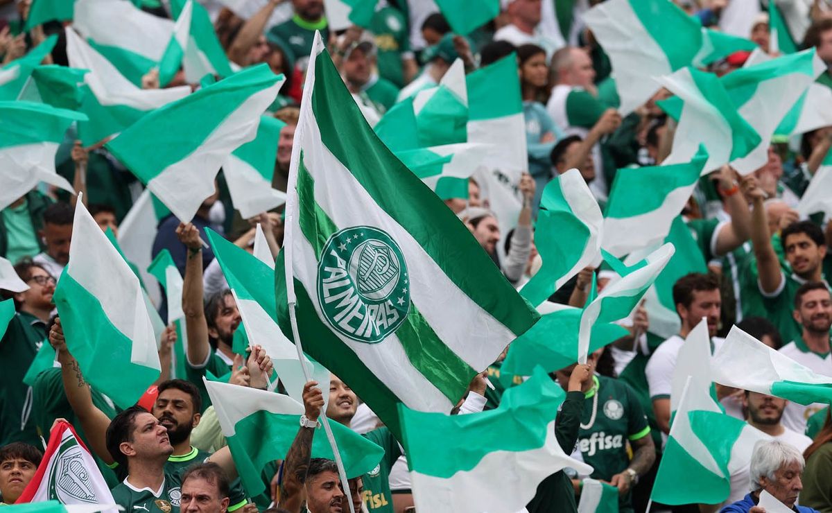 Torcida do Palmeiras aprova estreia no Mundial de Clubes e publica memes nas redes sociais