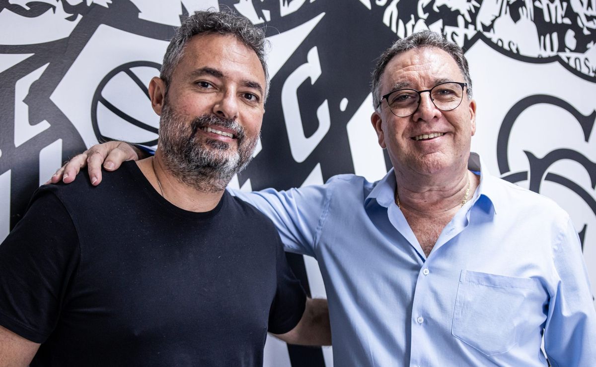 Alexandre Mattos age no sigilo e Santos deve contratar 4 novos reforços para o elenco