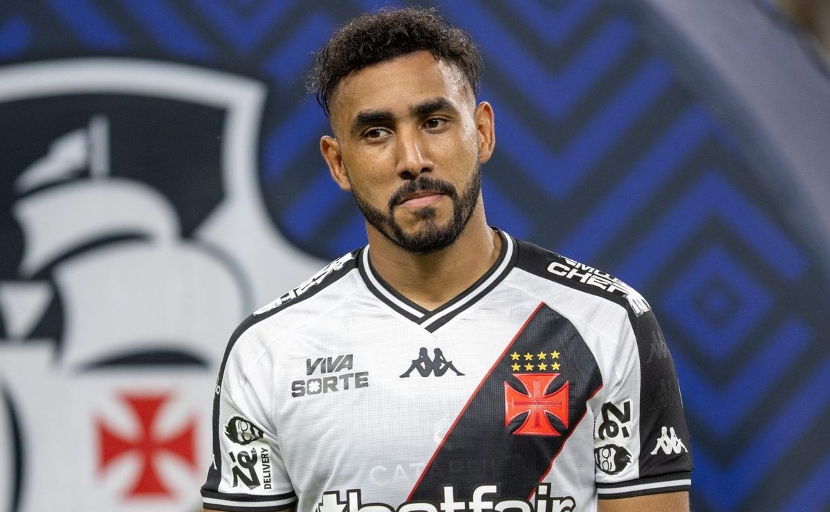 Payet desperta o interesse de três clubes do futebol nacional após deixar o Vasco  