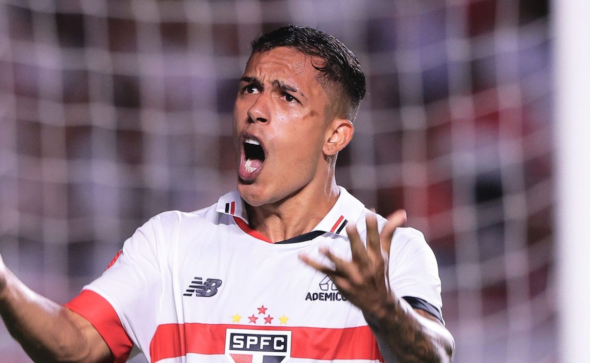 Igor Vinícius vira oportunidade de mercado no Santos e diz sim para Alexandre Mattos