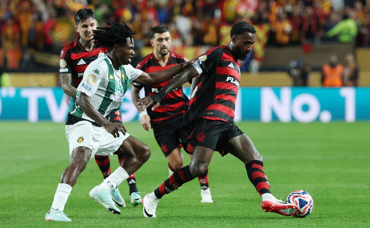 Torcida do Flamengo critica decisão de Filipe Luís ao manter Gerson como capitão