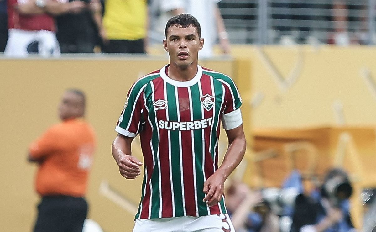 Thiago Silva ajuda Fluminense a não sofrer gols na estreia do Mundial de Clubes