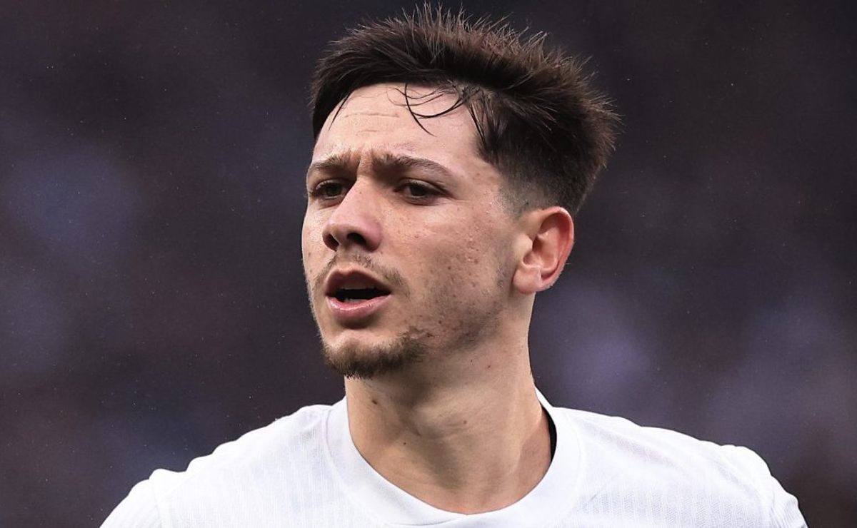 Rodrigo Garro, do Corinthians, é oferecido ao Flamengo e Boto pode avançar na contratação