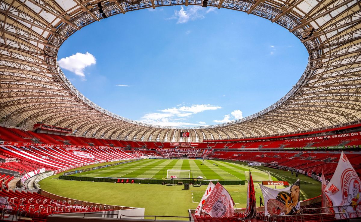 Internacional aproveita pausa para o Mundial de Clubes para modernizar o Beira-Rio com a troca dos telões